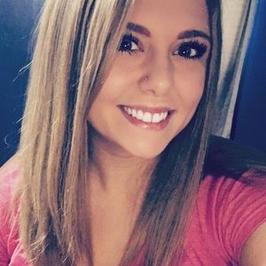 Meet your Posher, Hope